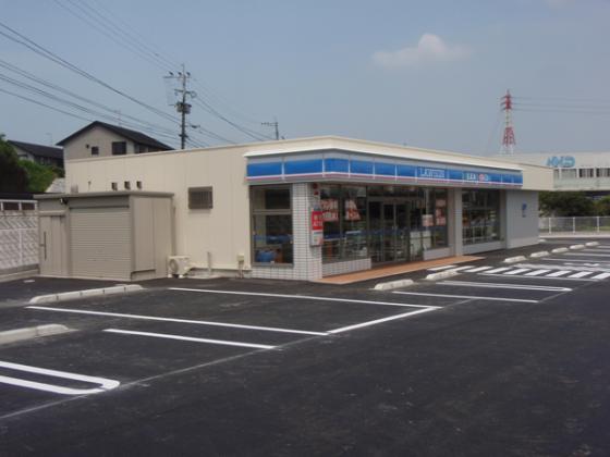 ローソン由布挾間店